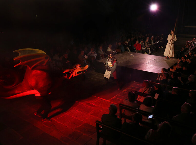 Consueta de Sant Jordi a Girona